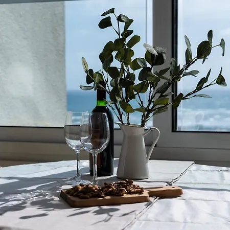 Apartament Seaview City Center 1br - Larnaca